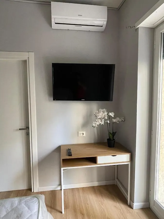 Vomero Suite And Deluxe Room B&B Napoli Neapel
