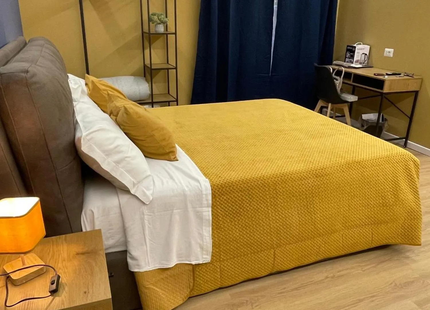 Vomero Suite And Deluxe Room B&B Napoli